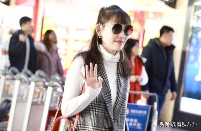 新年男生vs女生视频直播,为啥同是一台手机,画风差这么多? 新年男生vs女生视频直播,为啥同是一台手机,画风差这么多?